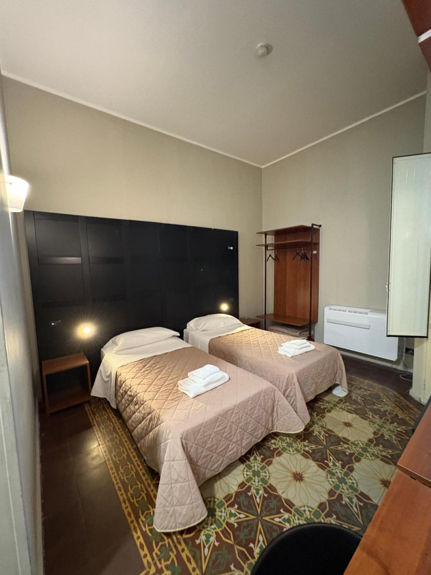 Santuzza Art Hotel CTA Exterior foto